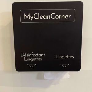 Distributeur de lingettes désinfectantes - Cleanitud - Hygiène au travail